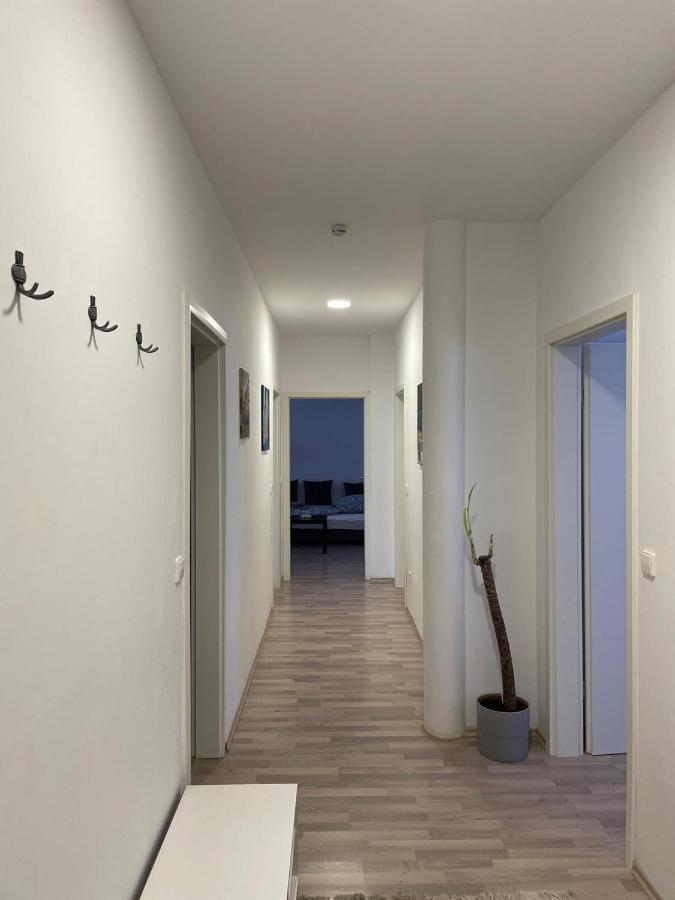 Ferienwohnungen Akh Home Занкт-Вендель Екстер'єр фото